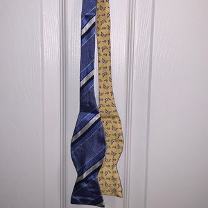 Brooks Brothers Double-Sided Striped Sailboat/Marlin Bow Tie￼
